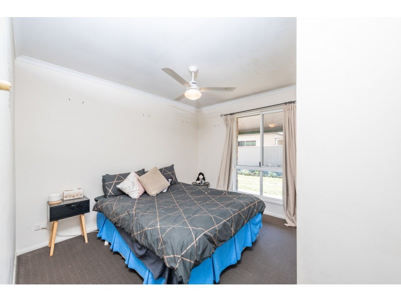 63 Moore Park Road, Moore Park Beach QLD 4670