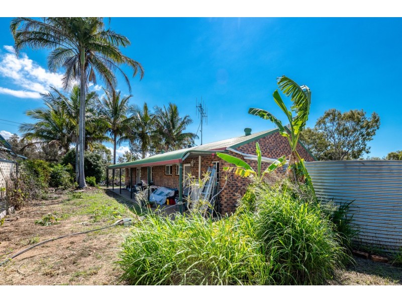 63 Moore Park Road, Moore Park Beach QLD 4670