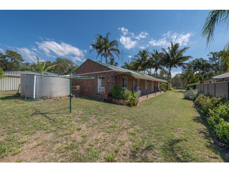 63 Moore Park Road, Moore Park Beach QLD 4670