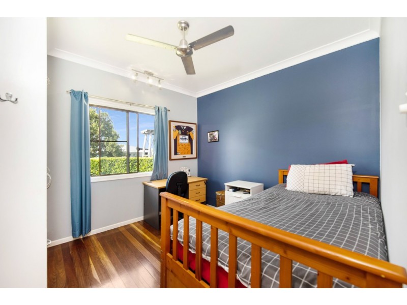 215 Hills Road, Welcome Creek QLD 4670