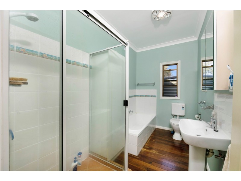 215 Hills Road, Welcome Creek QLD 4670