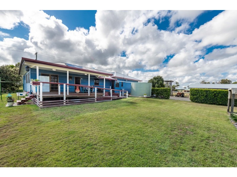 215 Hills Road, Welcome Creek QLD 4670