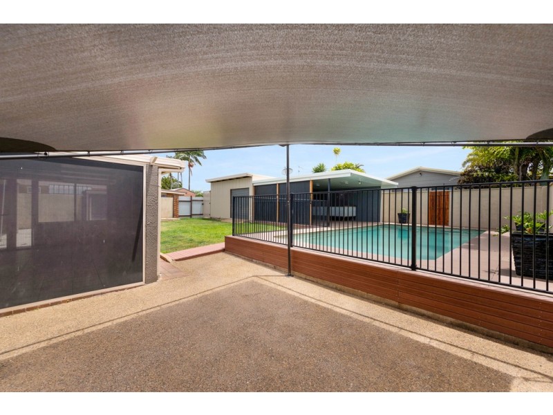 18 Newhaven Court, Avoca QLD 4670