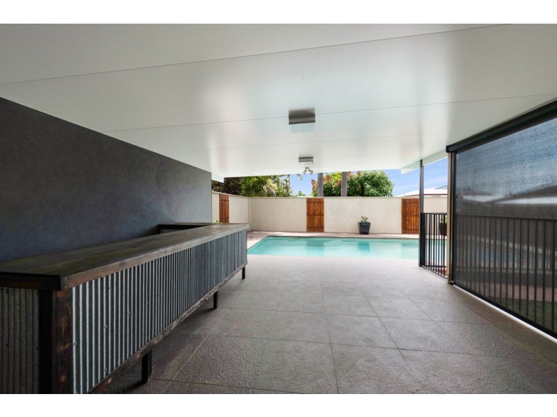 18 Newhaven Court, Avoca QLD 4670