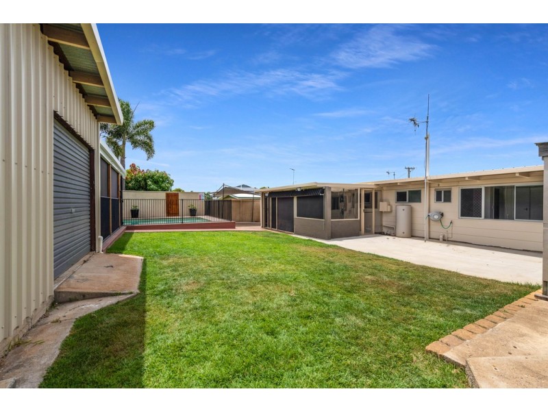 18 Newhaven Court, Avoca QLD 4670
