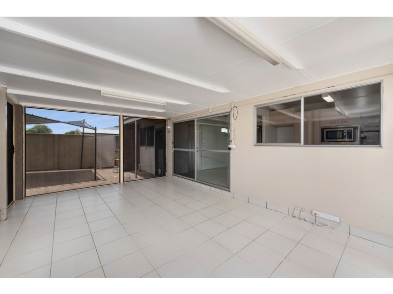 18 Newhaven Court, Avoca QLD 4670
