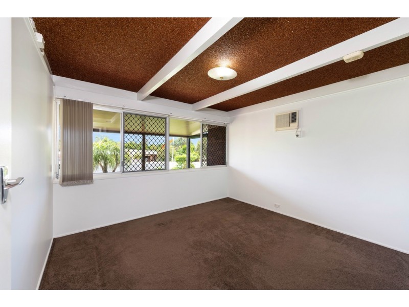 18 Newhaven Court, Avoca QLD 4670