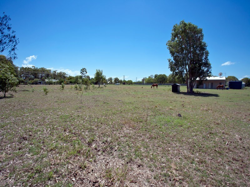 27 Markham Road, Coonarr QLD 4670