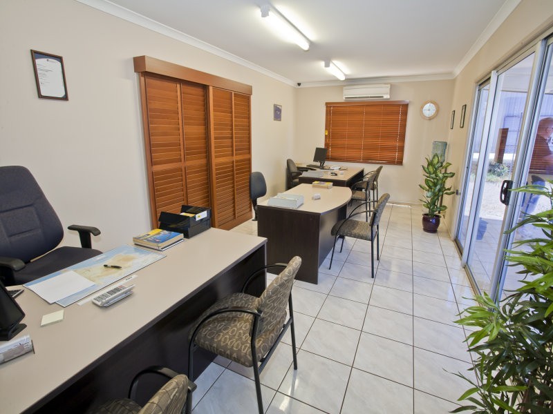 25 Blacksmith Court, Doolbi QLD 4660