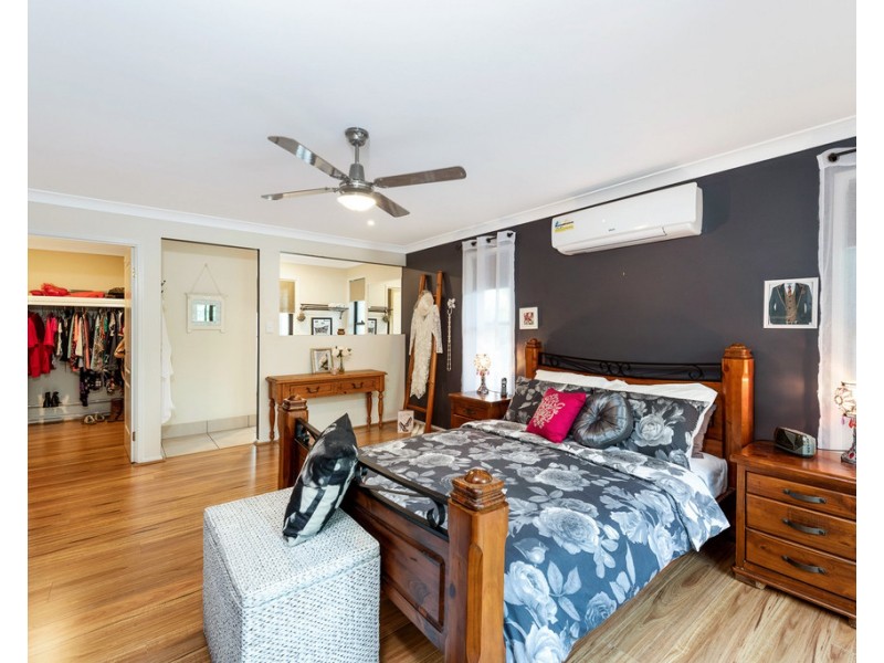 10 Kingfisher Crescent, Moore Park Beach QLD 4670