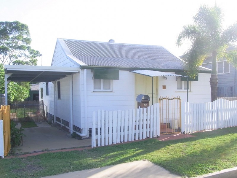 18 Hills Street, Bundaberg East QLD 4670