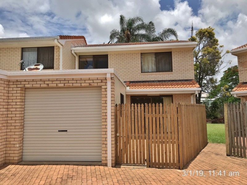 2/17a Branyan Street, Bundaberg West QLD 4670