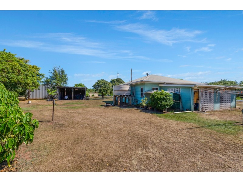 553 Moore Park Road, Welcome Creek QLD 4670