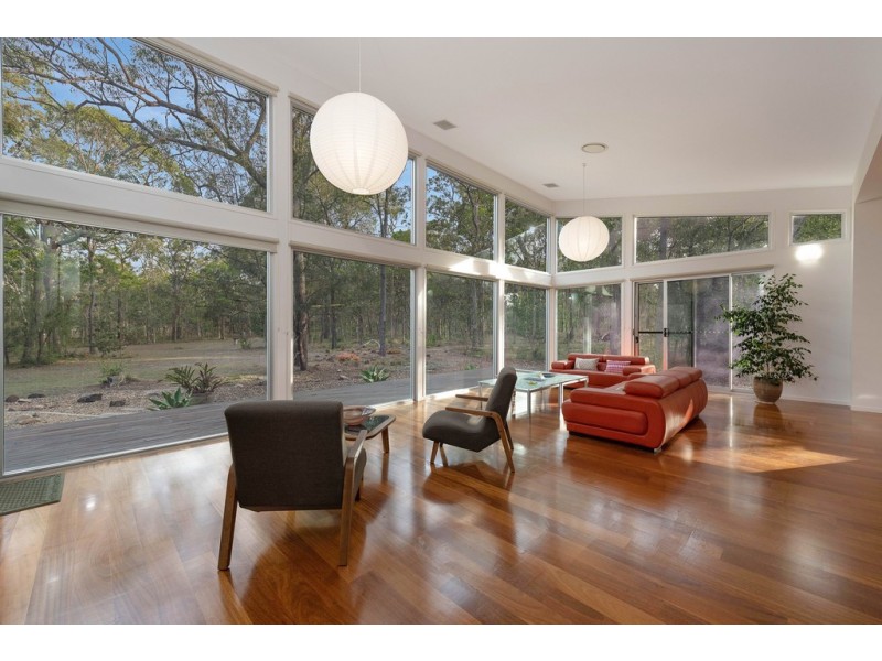 5 Beverly Close, Moore Park Beach QLD 4670