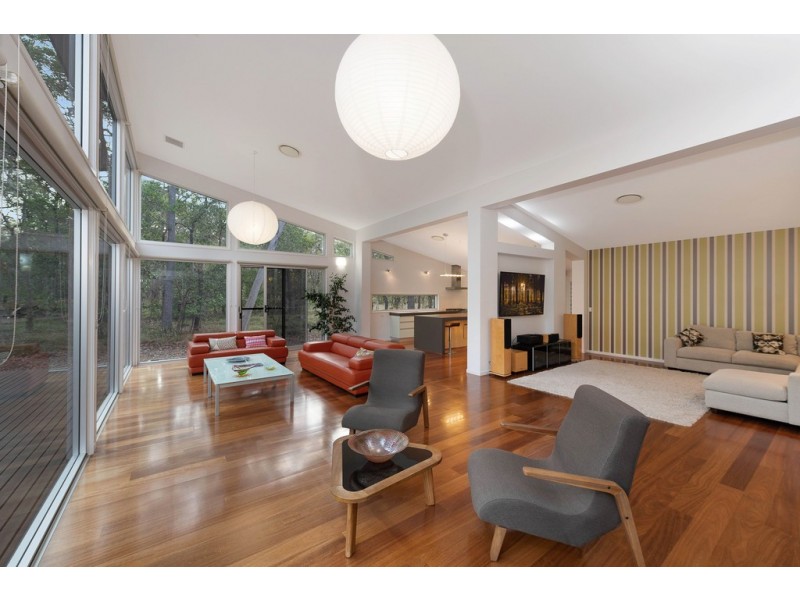 5 Beverly Close, Moore Park Beach QLD 4670