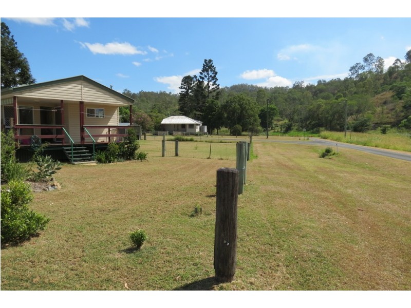 39 Heusman Street, Mount Perry QLD 4671