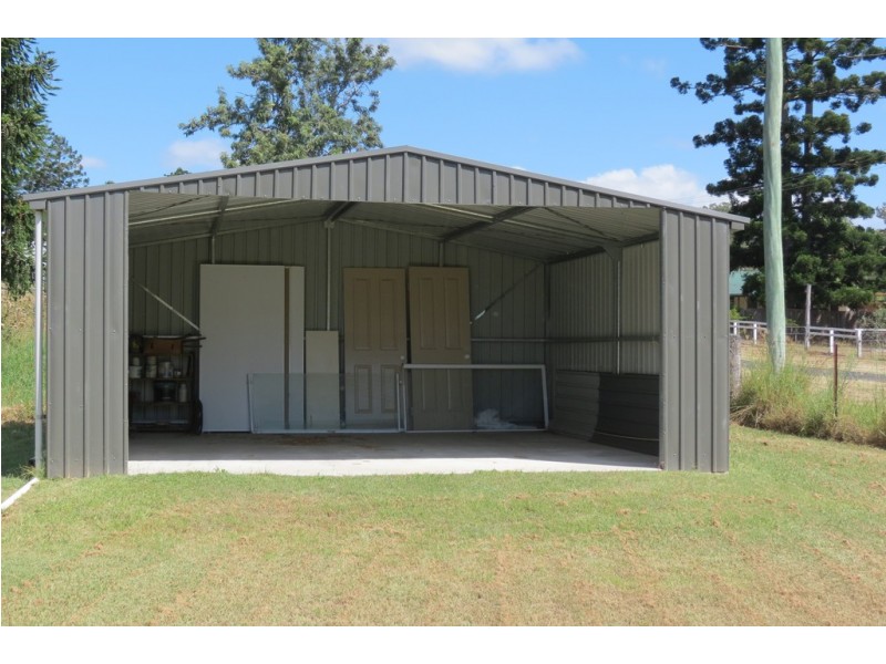 39 Heusman Street, Mount Perry QLD 4671