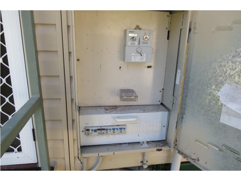 39 Heusman Street, Mount Perry QLD 4671