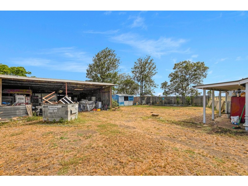 383 Three Chain Road, Calavos QLD 4670