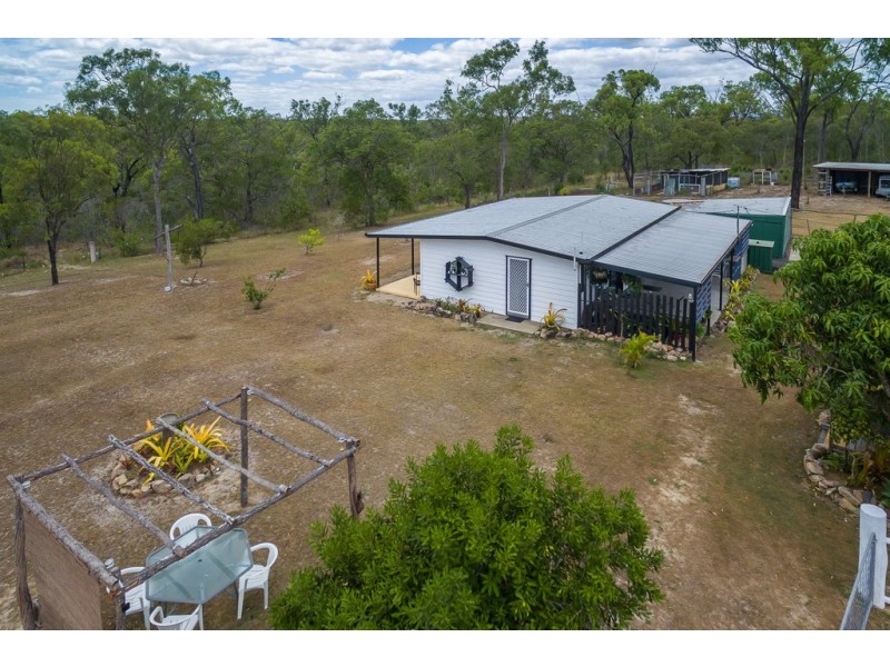 220 Adies Road, Isis Central QLD 4660