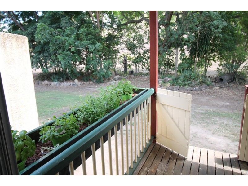 2384 Gin Gin Mount Perry Road, New Moonta QLD 4671