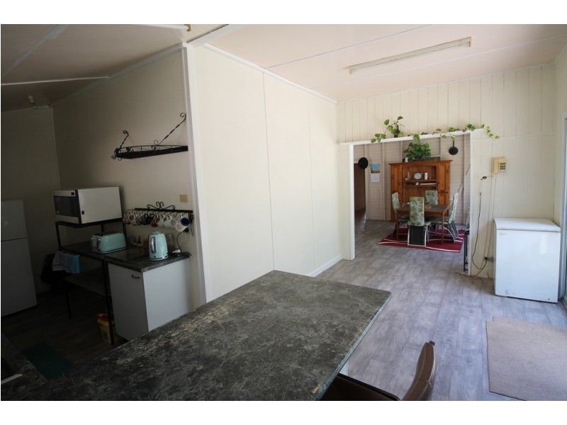 2384 Gin Gin Mount Perry Road, New Moonta QLD 4671