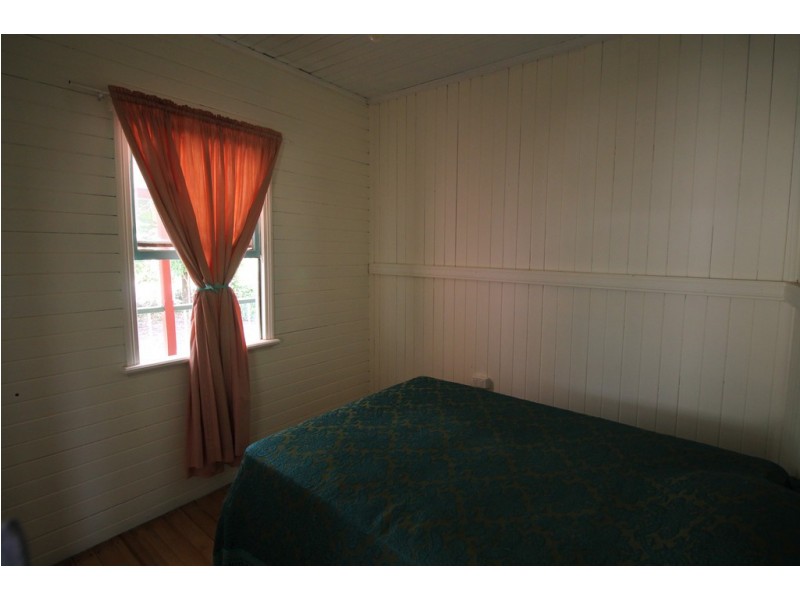 2384 Gin Gin Mount Perry Road, New Moonta QLD 4671