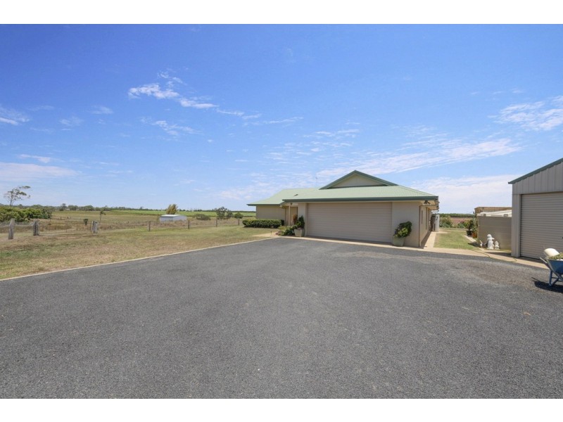 425 Three Chain Road, Calavos QLD 4670