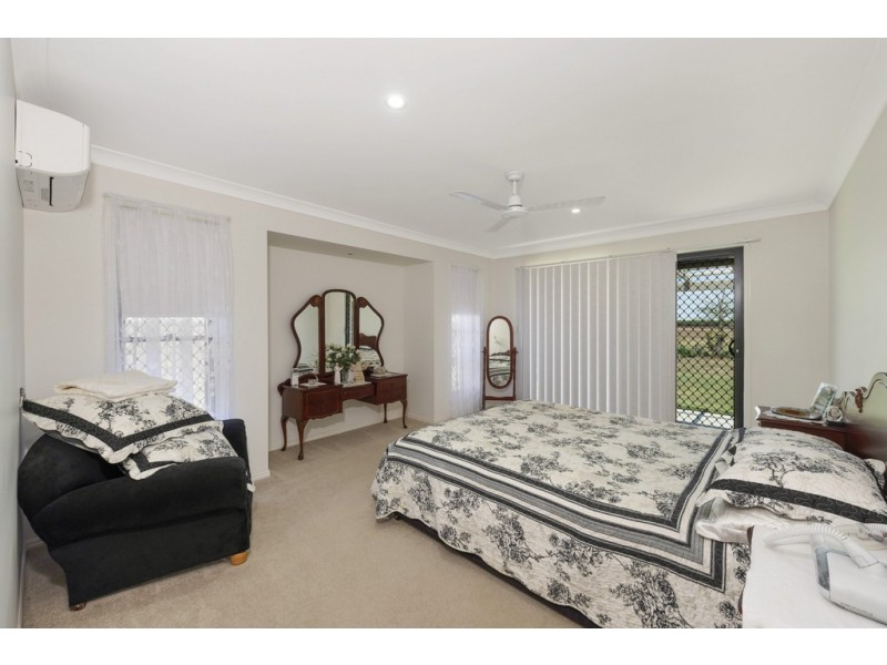 425 Three Chain Road, Calavos QLD 4670