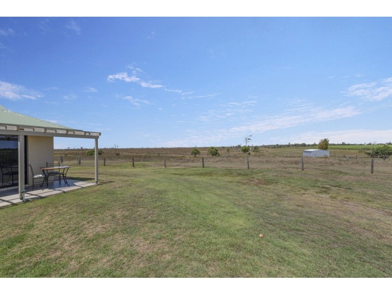 425 Three Chain Road, Calavos QLD 4670