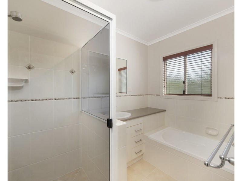 13 Bronzewing Court, Moolboolaman QLD 4671