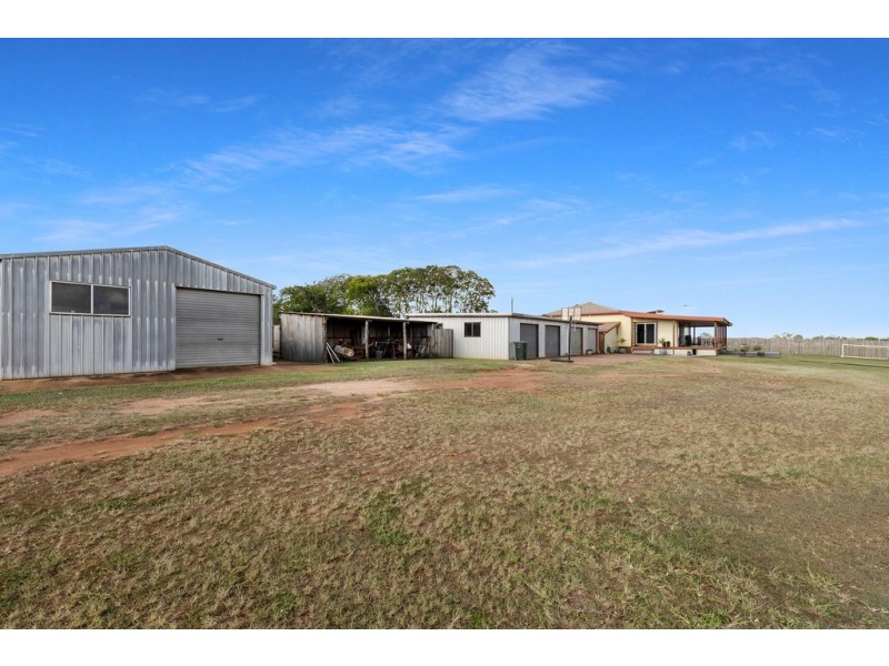 73 Henkers Road, Oakwood QLD 4670