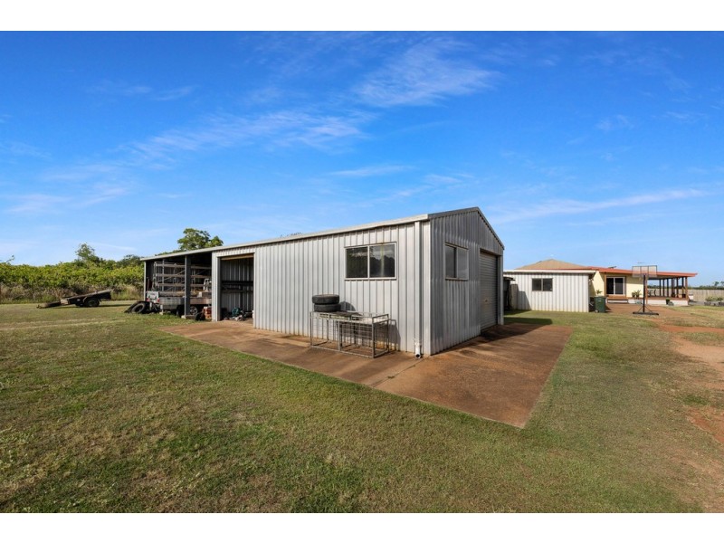 73 Henkers Road, Oakwood QLD 4670