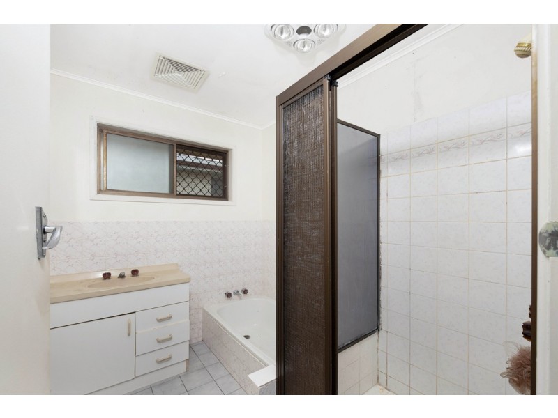 2 Amess Street, Bundaberg East QLD 4670