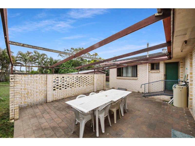 2 Amess Street, Bundaberg East QLD 4670