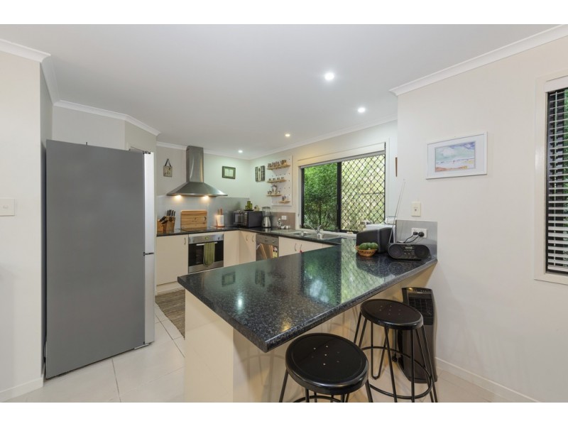 1/4A Kentia Avenue, Moore Park Beach QLD 4670