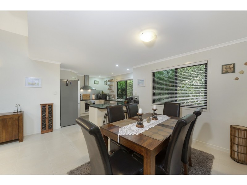 1/4A Kentia Avenue, Moore Park Beach QLD 4670