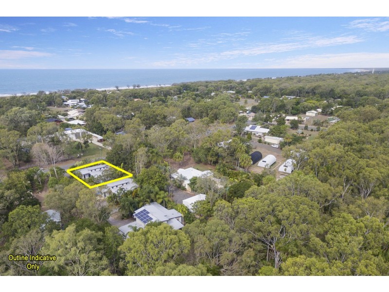 1/4A Kentia Avenue, Moore Park Beach QLD 4670