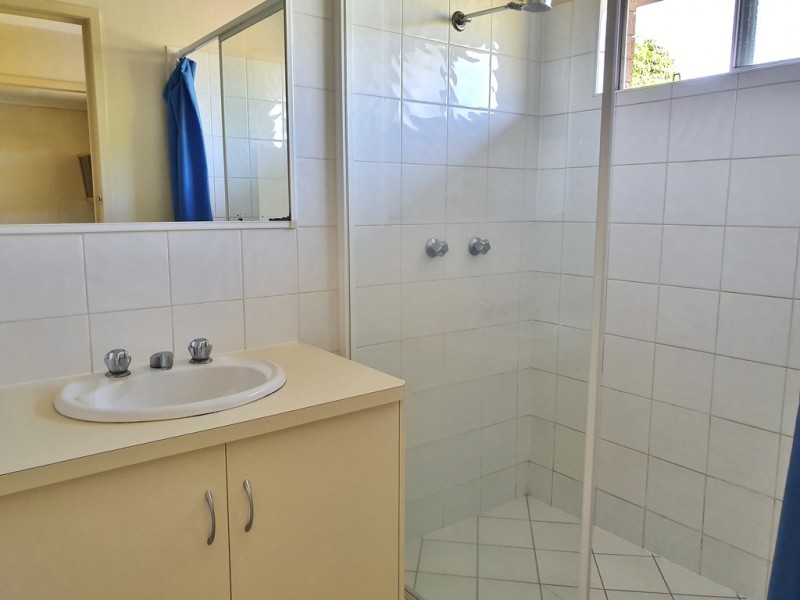 3/6 Grigor Street, Avenell Heights QLD 4670