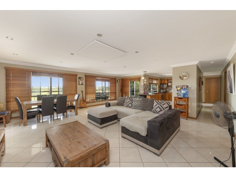 46 Hinkler Avenue, Bundaberg North QLD 4670