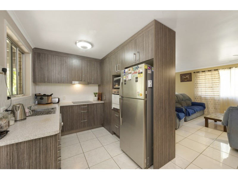 27 Petersens Road, Yandaran QLD 4673