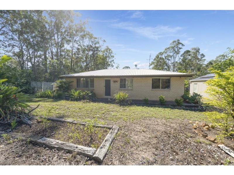 27 Petersens Road, Yandaran QLD 4673