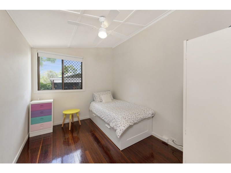 6 Evans Lane, Moore Park Beach QLD 4670