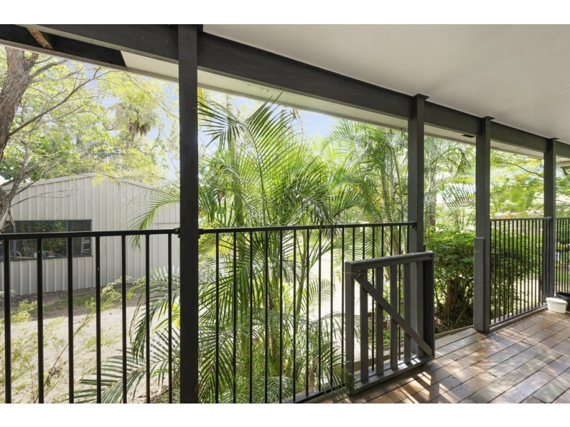 6 Evans Lane, Moore Park Beach QLD 4670
