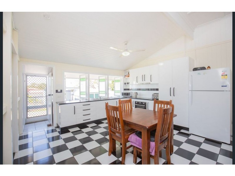 9 Buss Street, Bundaberg South QLD 4670