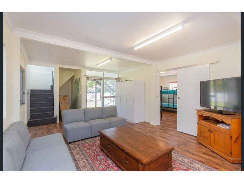 9 Buss Street, Bundaberg South QLD 4670