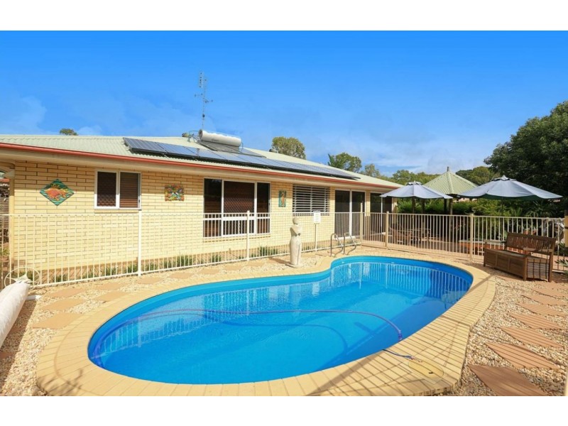 15 Sandpiper Grove, Moore Park Beach QLD 4670