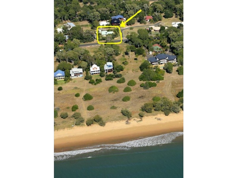 15 Sandpiper Grove, Moore Park Beach QLD 4670