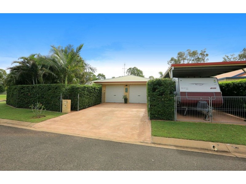 15 Sandpiper Grove, Moore Park Beach QLD 4670