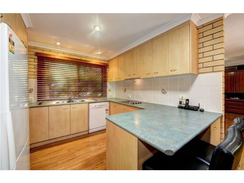 15 Sandpiper Grove, Moore Park Beach QLD 4670